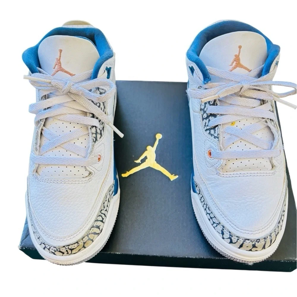Air Jordan 3 Retro Washington Wizards  PS Youth Sneakers